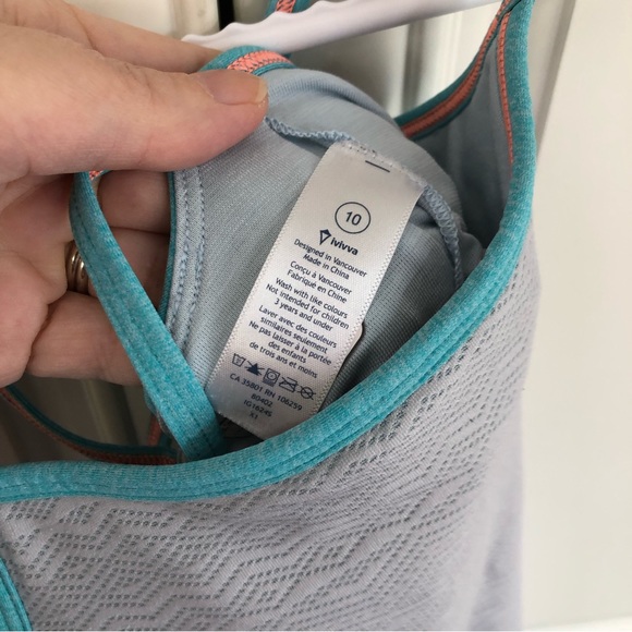 Ivivva by Lululemon girl’s tank top with bra liner - Picture 10 of 11